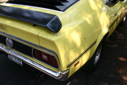 1971 Yellow Ford Mustang Mach 1