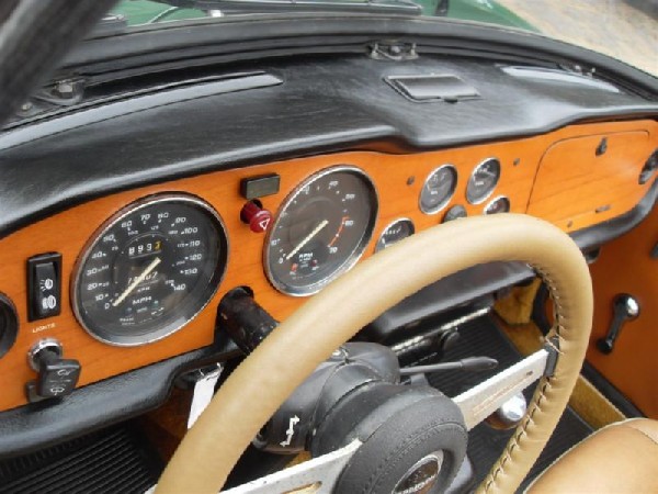 1976 Triumph TR6, Roadster, French Blue