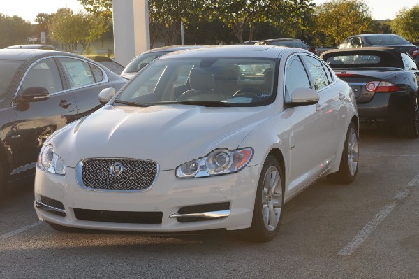 Dealership Walkthrough 11/1/09 Charles Maund Jaguar