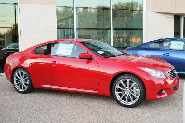 Dealership Walkthrough 11/01/09 Austin Infiniti