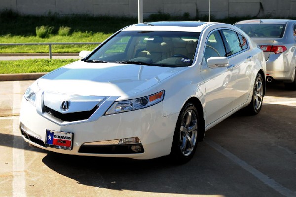 Dealership Walkthrough - David McDavid Acura - Austin 10/24/09