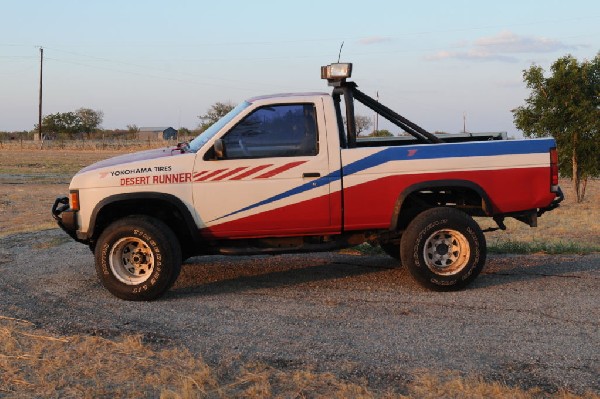 JeffBs 1988 Nissan Desert Runner 4x4 Hardbody