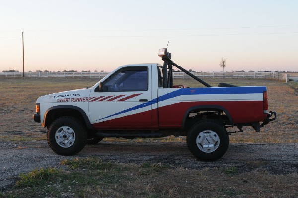 JeffBs 1988 Nissan Desert Runner 4x4 Hardbody Restoration Project - photo b