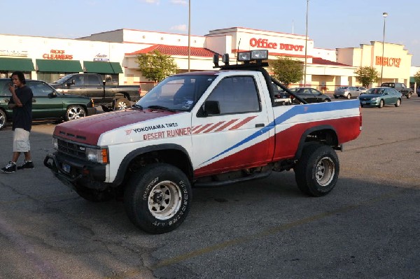 Austin FBody Meetup 08/27/11 Cedar Park Texas - photo by jeff barringer