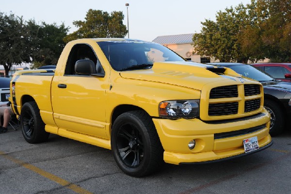 Austin FBody Meetup 08/27/11 Cedar Park Texas - photo by jeff barringer