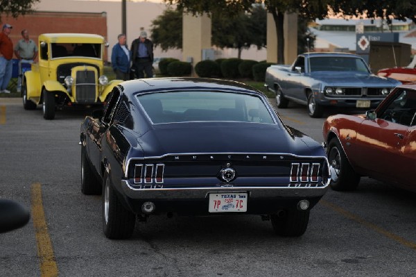 Austin FBody Meetup 11/06/10 - photo by Jeff Barringer