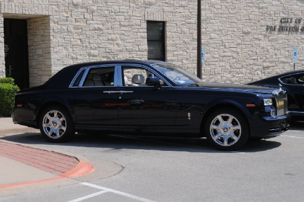 Austin Cars & Coffee Show - Leander, Texas 07/03/11 - photo by jeff bar