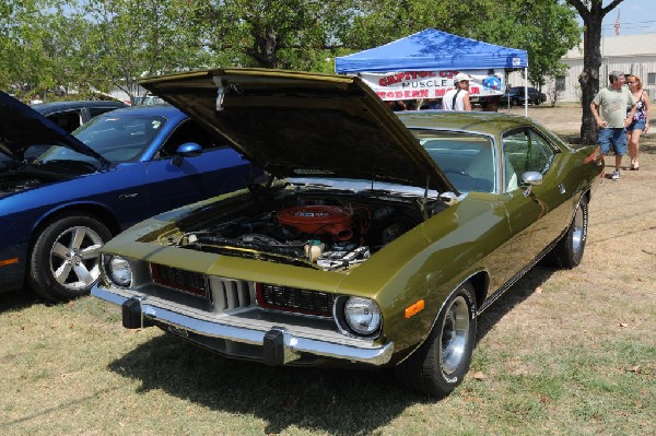 Austin Cars & Coffee Show - Leander, Texas 07/03/11 - photo by jeff bar