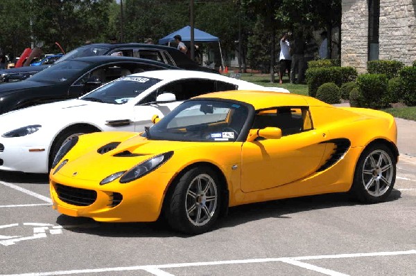 Austin Cars & Coffee Show - Leander, Texas 07/03/11 - photo by jeff bar