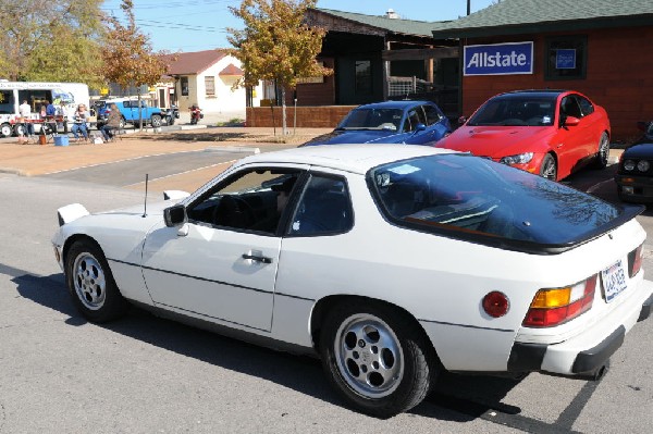 Leander Cars and Coffee Car Show, Leander Texas - 11/28/10 - photo by Jeff