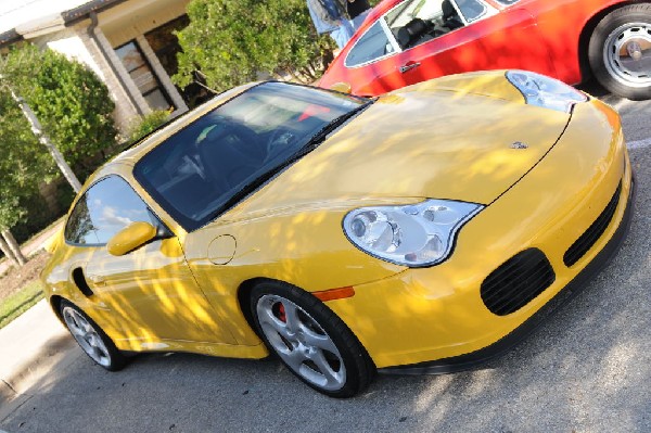 Leander Cars and Coffee Car Show, Leander Texas - 11/28/10 - photo by Jeff