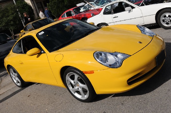 Leander Cars and Coffee Car Show, Leander Texas - 11/28/10 - photo by Jeff