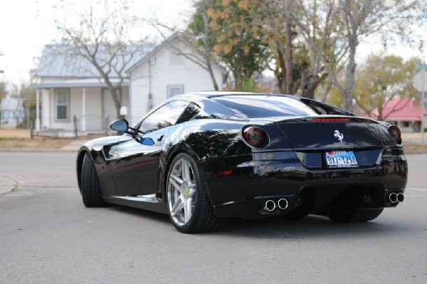 Leander Cars and Coffee Car Show, Leander Texas - 11/28/10 - photo by Jeff