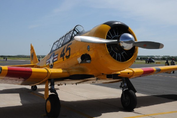 Airplane pics from the Temple Texas Airshow 2007