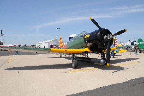 Airplane pics from the Temple Texas Airshow 2007