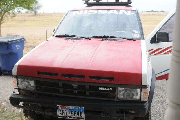 JeffBs 1988 Nissan Desert Runner 4x4 Hardbody Restoration Project - photo b