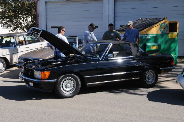 Leander Cars and Coffee Car Show, Leander Texas - 10/31/10 - photo by Jeff