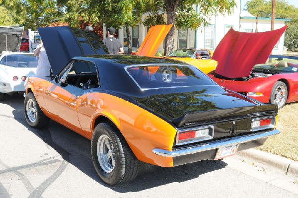 Leander Cars and Coffee Car Show, Leander Texas - 10/31/10 - photo by Jeff