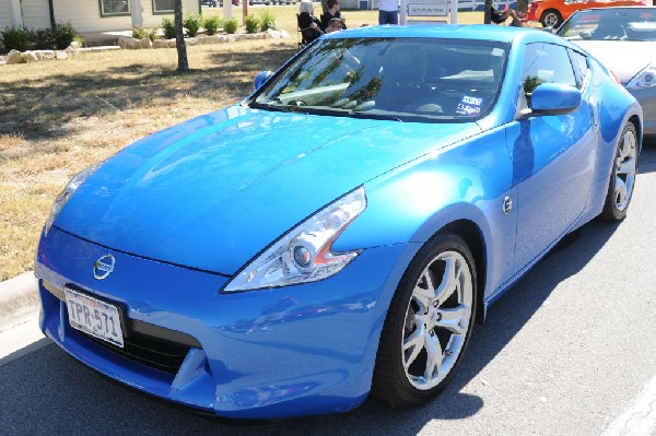 Leander Cars and Coffee Car Show, Leander Texas - 10/31/10 - photo by Jeff