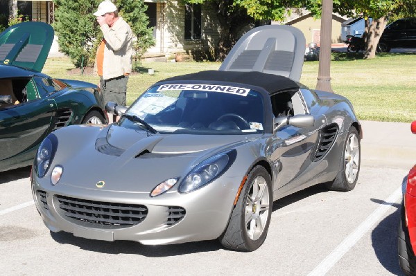 Leander Cars and Coffee Car Show, Leander Texas - 10/31/10 - photo by Jeff