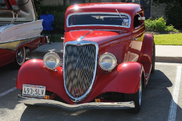 Leander Cars and Coffee Car Show, Leander Texas - 10/31/10 - photo by Jeff