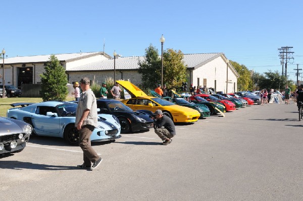 Leander Cars and Coffee Car Show, Leander Texas - 10/31/10 - photo by Jeff