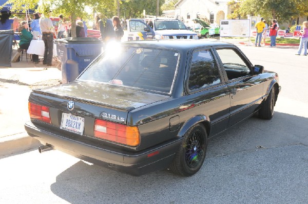 Leander Cars and Coffee Car Show, Leander Texas - 10/31/10 - photo by Jeff